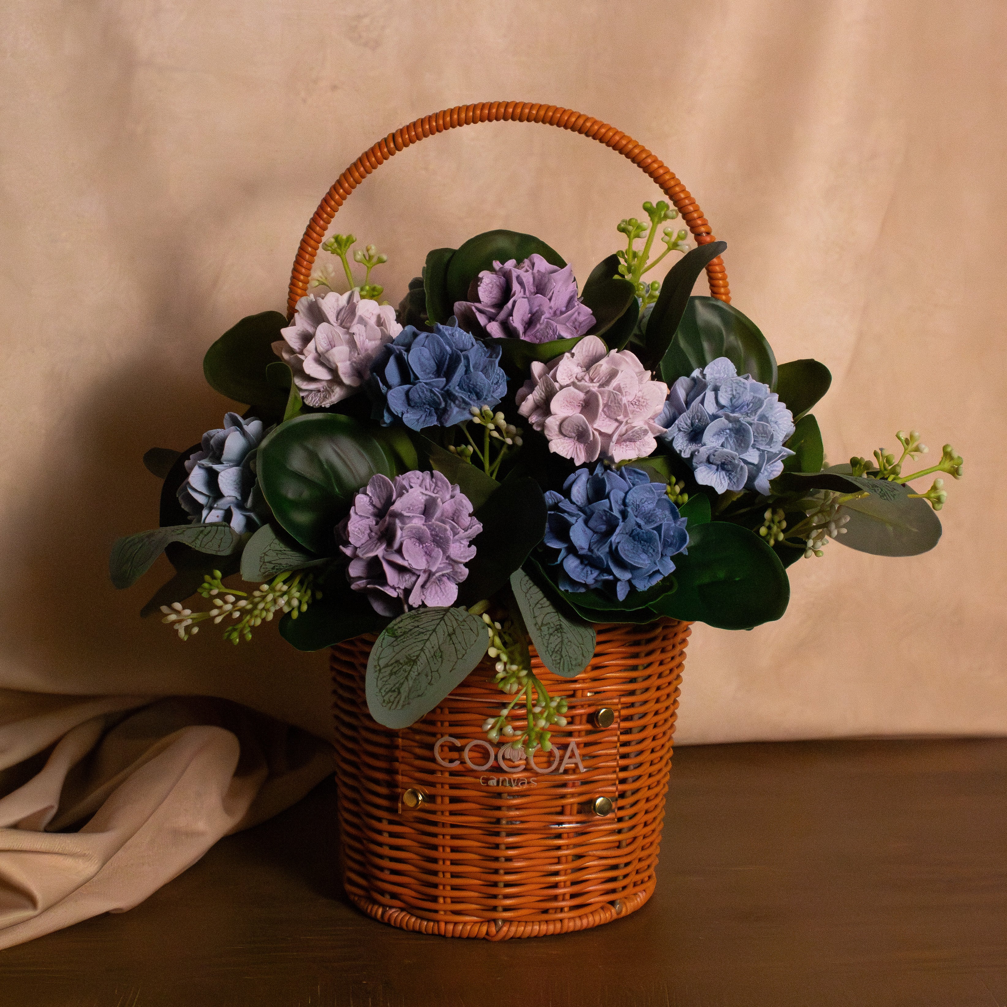 Cocoa Hydrangea – Cocoa Canvas